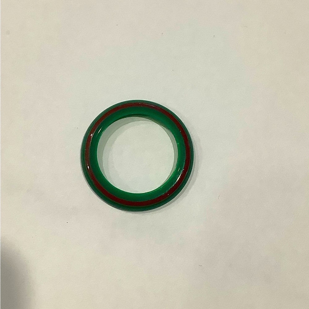 Gucci Green and Red Enamel Bezel - Picture 5 of 5